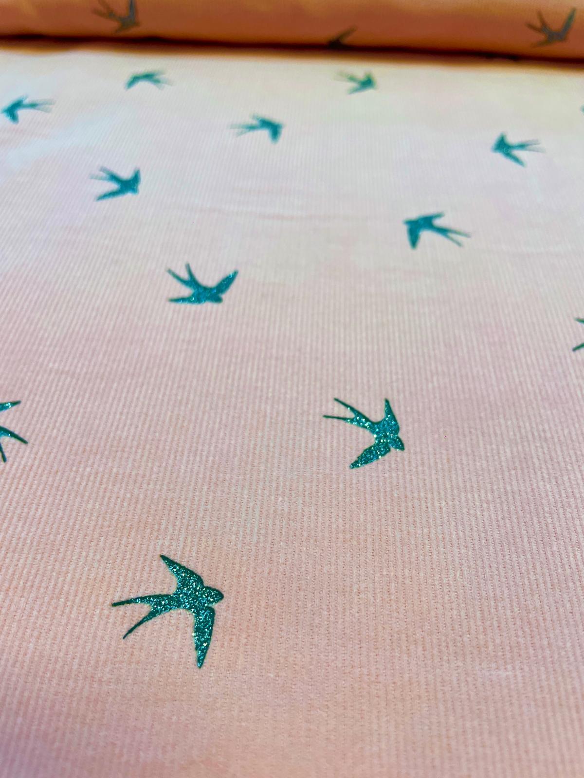 Feincord "Glitter Swallows" mit Glitzer Schwalben